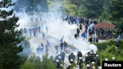 Протести против договорот за името меѓу Македонија и Грција во Псарадес на 17 јуни 2018