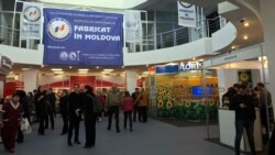 Expoziţia „Fabricat în Moldova”: antreprenorii locali au învăţat cum să-şi promoveze eficient produsele