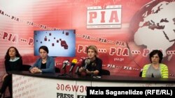 უფლებების დამცველებისა და აუტისტური სპექტრის აშლილობის მქონე ბავშვის მშობლის პრესკონფერენცია.