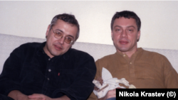 Рафаело Казаков (вляво) и Никола Кръстев, 2003 г.