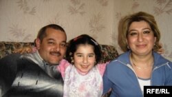 Əliyevlər ailəsinin həm dövlətin, həm də Allah adamlarının yardımına ehtiyacı var