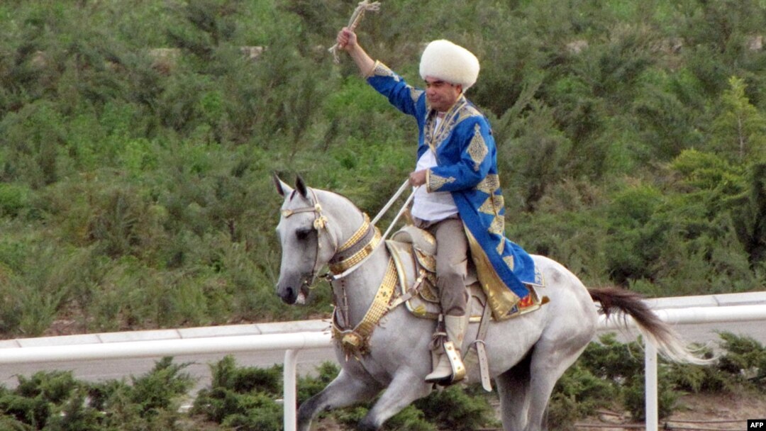 Gurbanguly Berdymukhamedov at belində, 23 aprel 2011