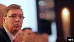 Serbian Prime Minister Aleksandar Vucic announced the detaining of suspects in a plot to sway the outcome of Montenegro's election.