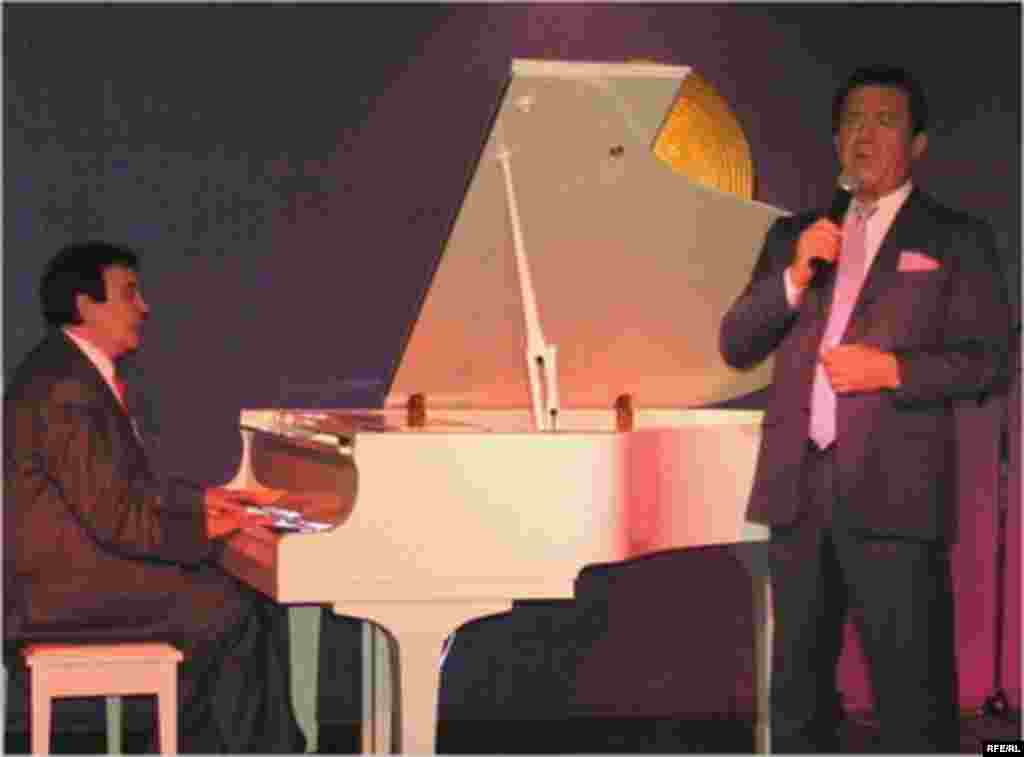 Müslim Maqomayev #31