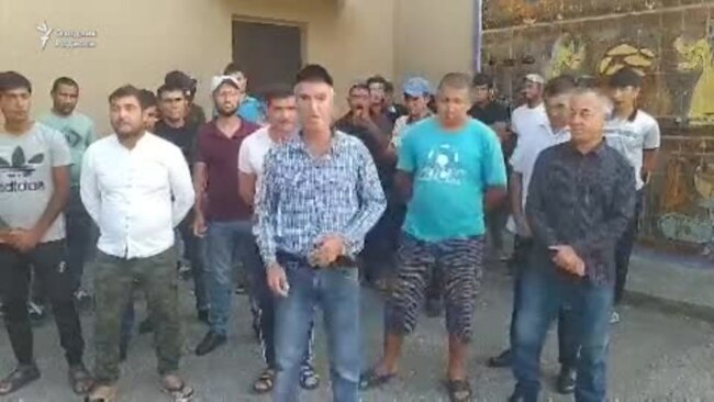 Трудовые мигранты в Абхазии просят правительство Узбекистана открыть им транзитный коридор через Россию