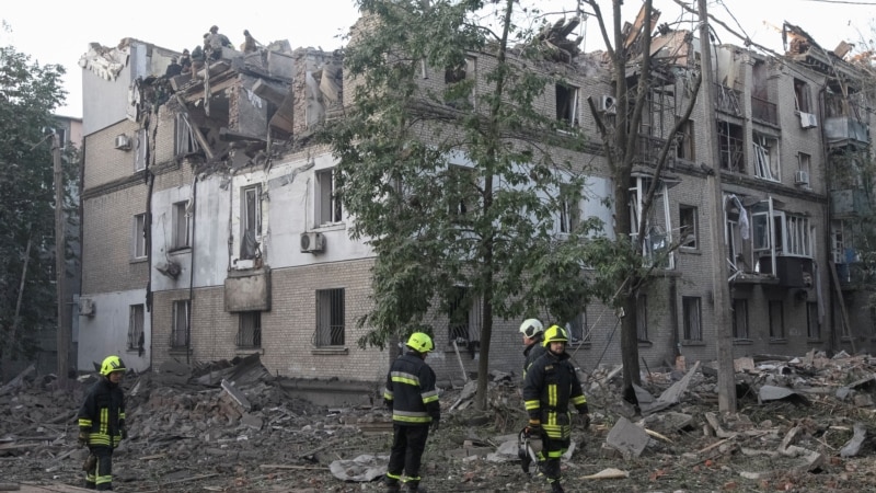 Війська РФ знову вдарили по Дніпру, поранена дитина – ОВА