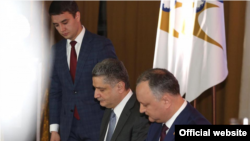 Igor Dodon la semnarea memorandumului de colaborare cu Comisia economică Eurasiatică