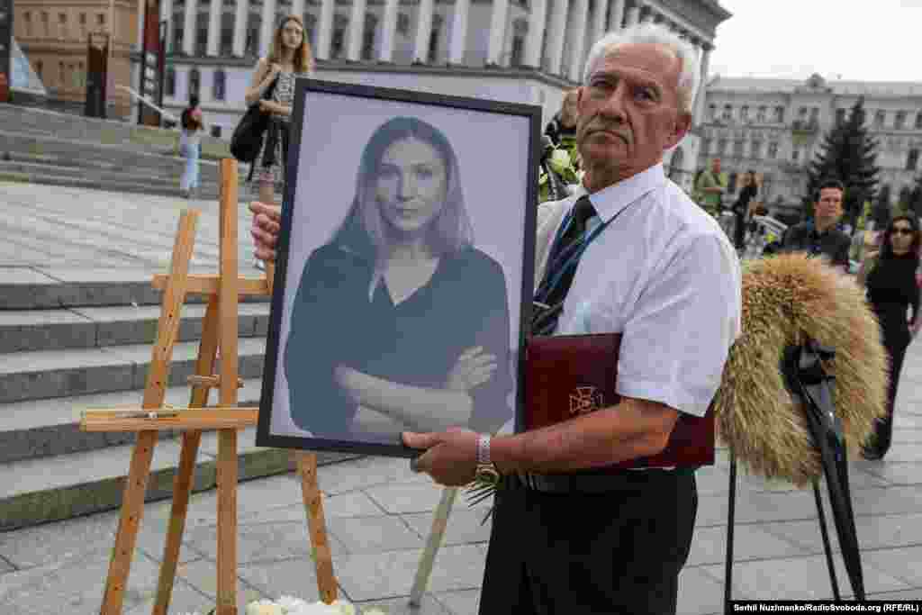 Ukrainian journalist Viktoria Roshchyna, who was a freelancer for RFE/RL, died in Russian captivity.