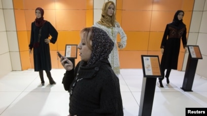 Фотосуреттердегі кискалық секс