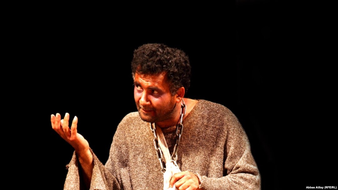 Azerbaijan – Aesop at a Baku theatre, May2011
