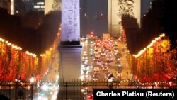Предрождественский Париж