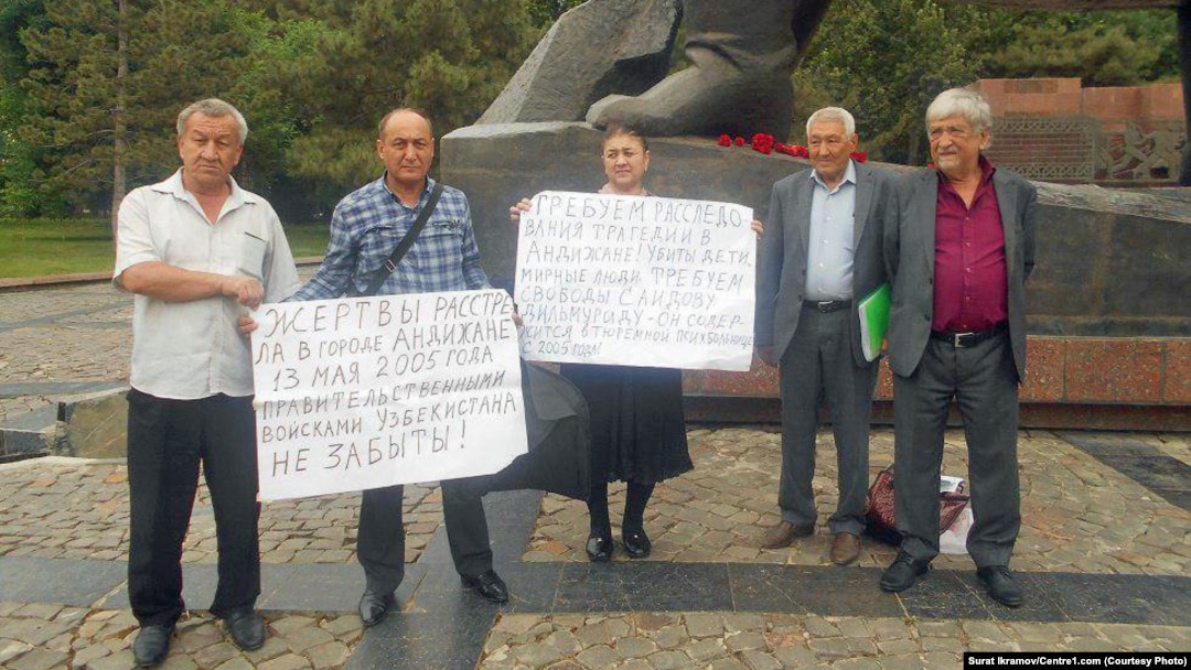 Rights activists hold a demonstration in Tashkent on May 13 to mark the anniversary of a bloody 2005 government crackdown on protesters in the city of Andijon that left scores dead. 