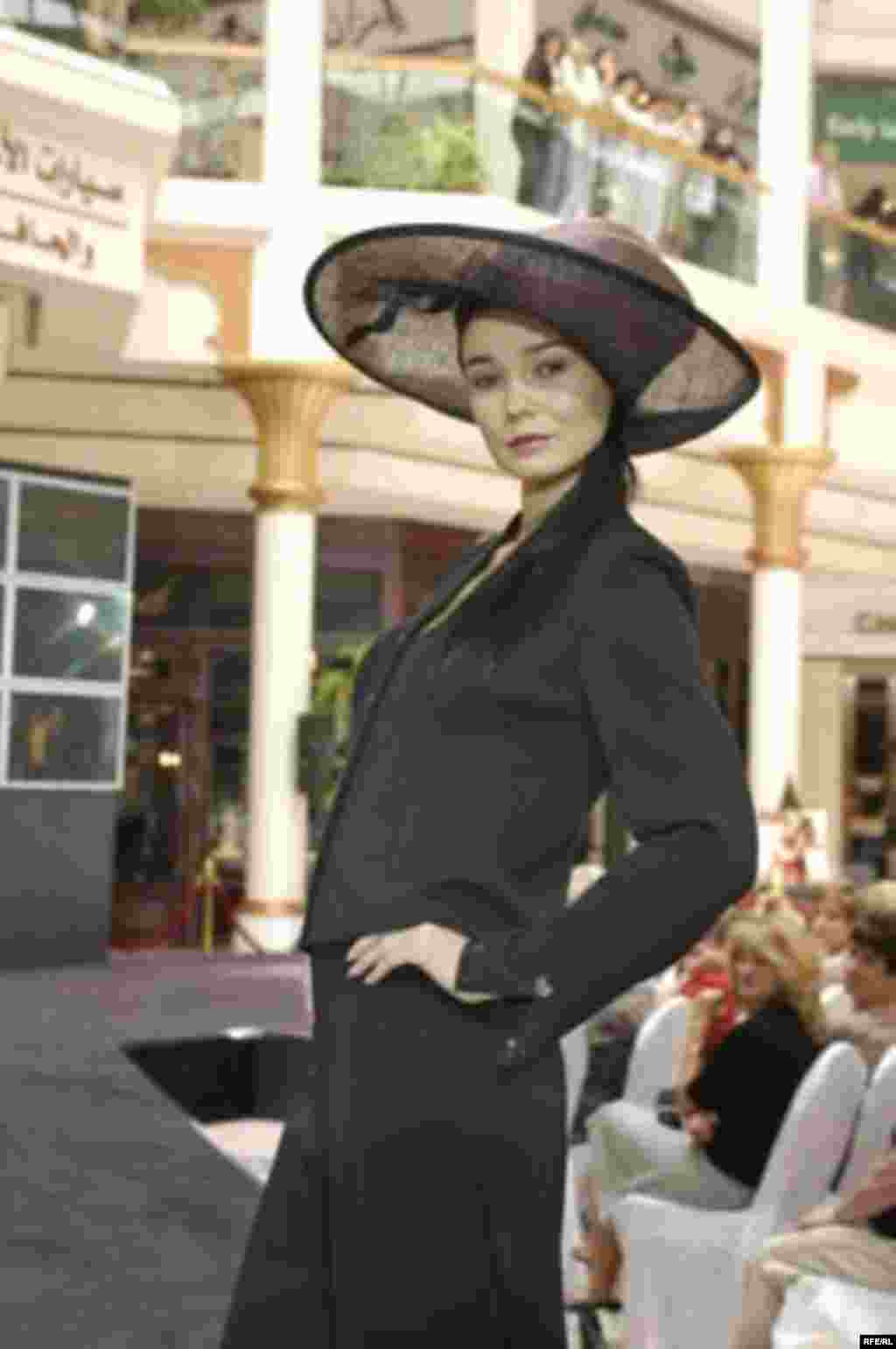 U.A.E, Dubai Fashion show, 03/09/2007