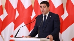 შალვა პაპუაშვილი