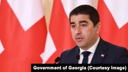 შალვა პაპუაშვილი