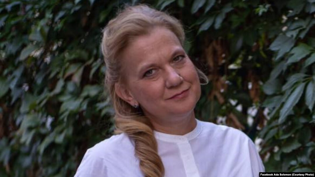 Ada Solomon, fil producer