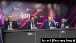 De la stânga la dreapta: Ion Chicu, Alexandr Stoianoglo, Ion Ceban și Mark Tkaciuc, în conferința de presă din 31 ianuarie 2025.