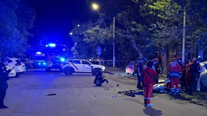 СБУ розслідує вибух автомобіля в Одесі як теракт. Двоє людей постраждали