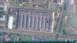 Последствия удара украинской ракеты "Фламинго" по заводу "Авитек" в Кирове, запечатленные на спутниковом снимке высокого разрешения, сделанном 25 июля в 7:53 утра.