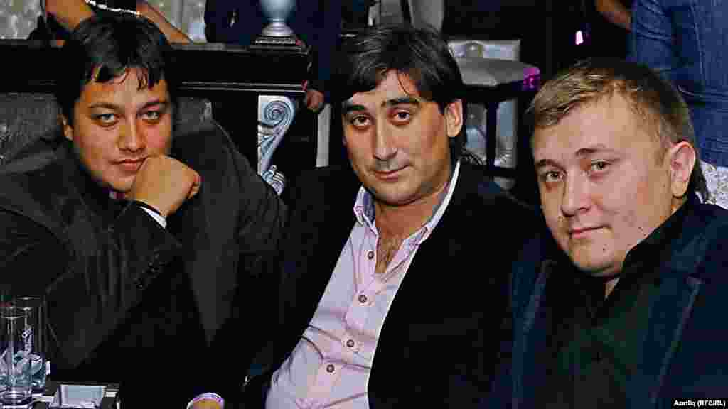 &ldquo;TatarStar&rdquo; кичәсе."Әрүгәйдә" төркеме егетләре (с) Рөстәм Гайзуллин, Ильяс Фәйзрахманов, Марсель Мәхмүтов. 