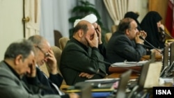 Iranian cabinet ministers during the November 3 session