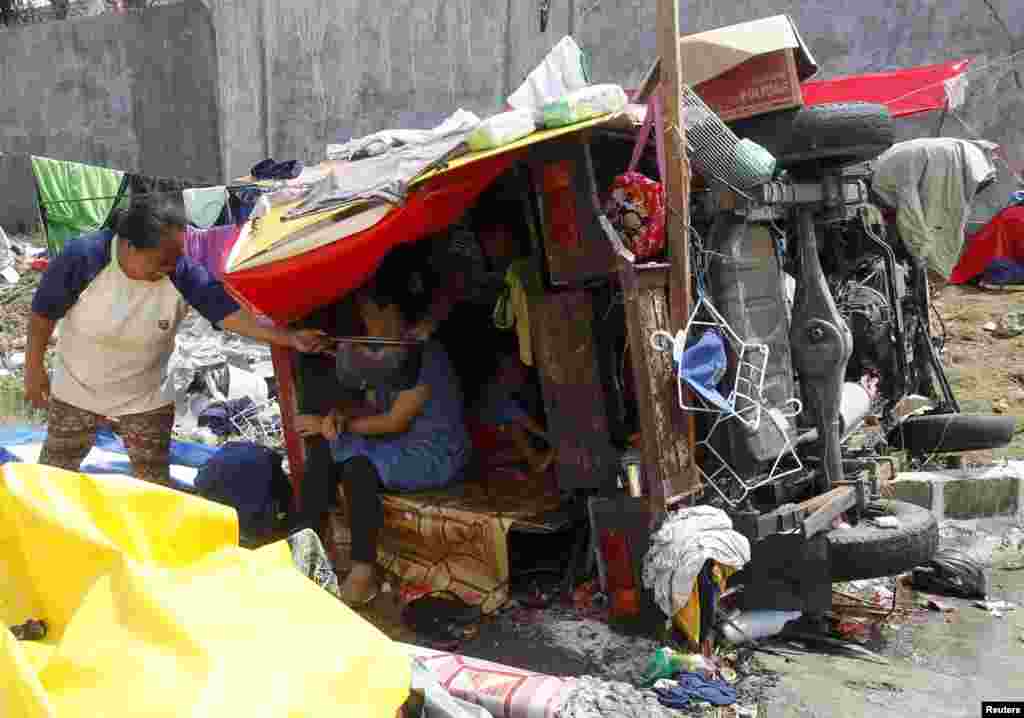 Tacloban, 11. novembar 2013. Foto: REUTERS / Romeo Ranoco 