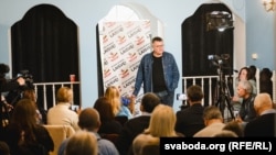 Віктар Бабарыка на сустрэчы ў Вільні 10 траўня 2026 году