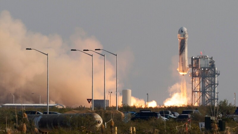 Jeff Bezos uspješno obavio let u svemir