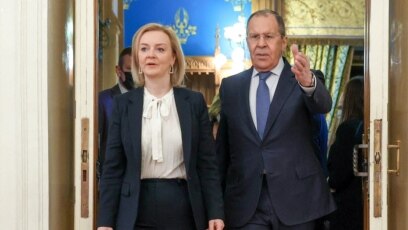 Външната министърка на Великобритания Лиз Тръс предупреди Москва че потенциално
