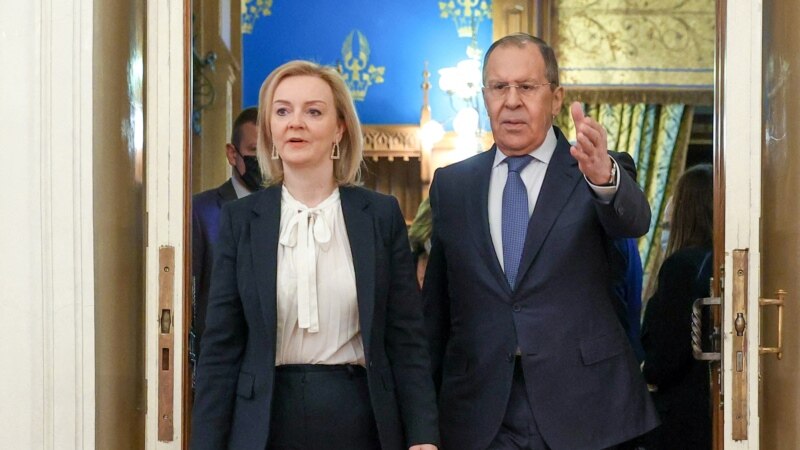 Britan ministri Russiýanyň Ukraina çozmagynyň 'betbagtçylykly' boljakdygyny duýdurdy