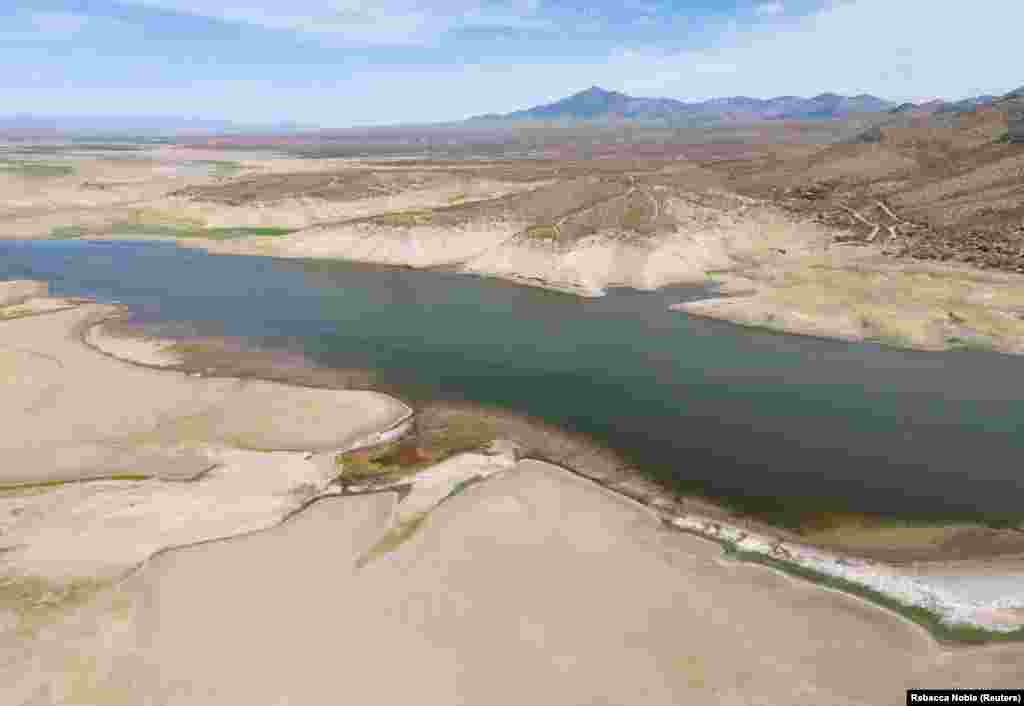 Nivele të ulëta të ujit në rezervuarin San Karlos, afër Peridotit në Arizona të Shteteve të Bashkuara. 3 korrik 2026.