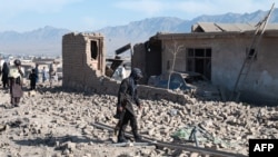 کابل کې وران شوی کور د بیګاني برید له امله 