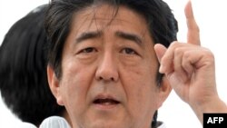 شینزو آبه، نخست وزیر و رهبر حزب لیبرال دمکرات ژاپن