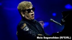 Elton John, în concert la Tbilisi, 1 iulie 2018