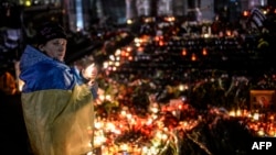 Украина бу сафар халқ ҳокимиятини ўрнатиш учун юзга яқин одам жонини қурбон қилди.