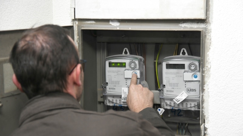 Ministria e Industrisë e gjobit KEDS-in për njehsorët elektrikë me afat të skaduar