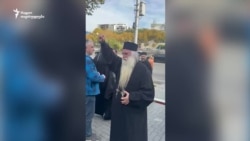 თეოდორე ყურაშვილი აქციის მონაწილეებს მიმართავს