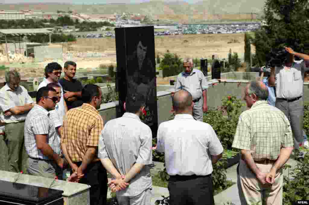 Эльмар Гусейнов – 44 #12