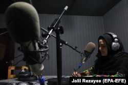 آرشیف، حضور زنان در رسانه‌های افغانستان