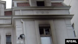 Američka ambasada u Beogradu nakon što je zapaljena, Foto: Ljudmila Cvetković