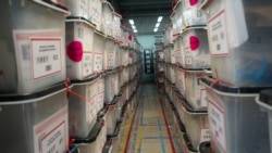 Fillimisht procesi i rinumërimit nisi vetëm në disa komuna, më pas u mor vendimi për të gjitha.