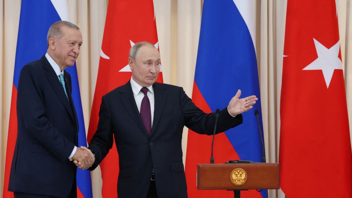 Putin receives congratulations from Erdogan for his re-election