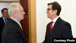Средба на претседателот Стево Пендаровски со Иво Вајгл, пратеник во Европскиот парламент 