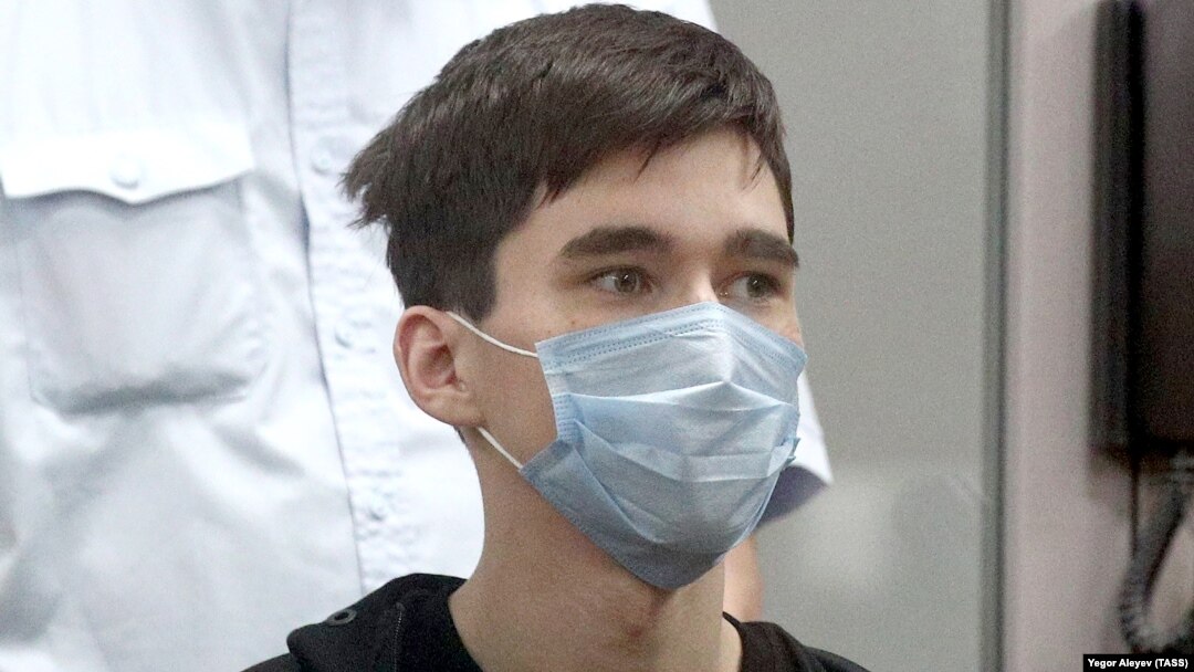 Ilnaz Galyaviyev attends a court hearing in Kazan in May 2021.