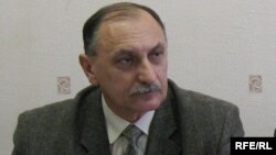 Валеры Ўхналёў