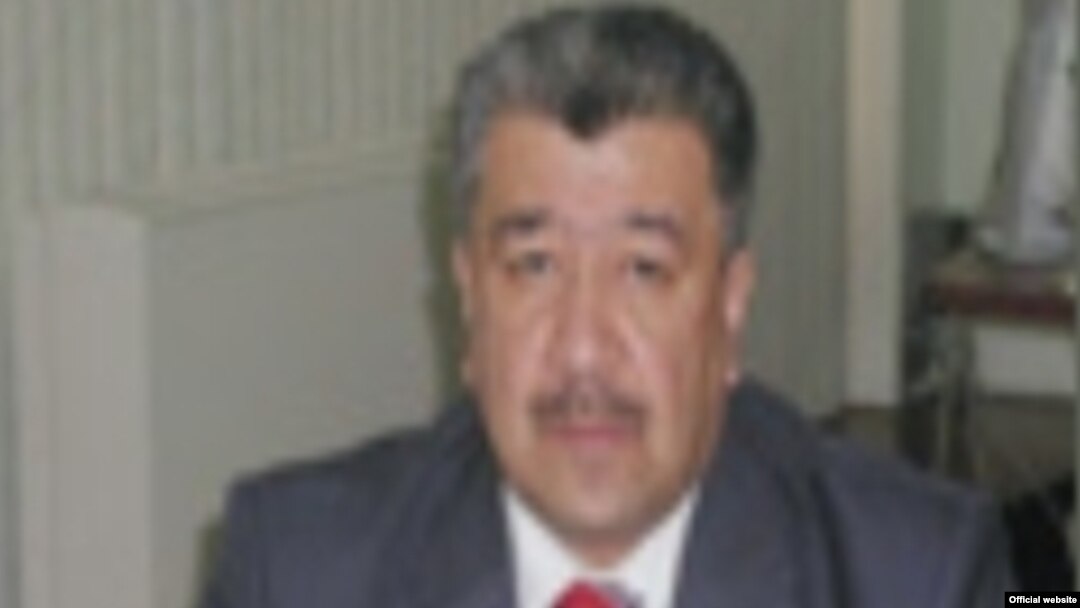 Ўзбекистон Милиий телерадиокомпанияси (МТРК) раиси Алишер Хўжаев.