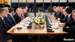 ABŞ prezidenti Donald Tramp Mərkəzi Asiyanın "C5+1" formatına daxil olan ölkələrin liderləri ilə şam yeməyində. 2025