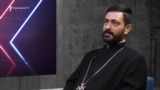 «Միանում եմ Տեր Արամի արդար ձայնին». Երկրորդ հոգևորականն է խոսում եկեղեցական վերնախավի դեմ 