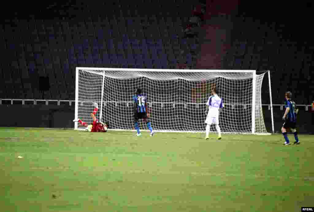 Qarabağ 1-0 Brugge #15