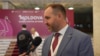 Volodimir Kucerenko, membrul delegației ucrainene, care a semnalat pe 17 iunie prezența drapelului Federației Ruse printre steagurile statelor participante la Congresul Internațional al Viei și Vinului.
